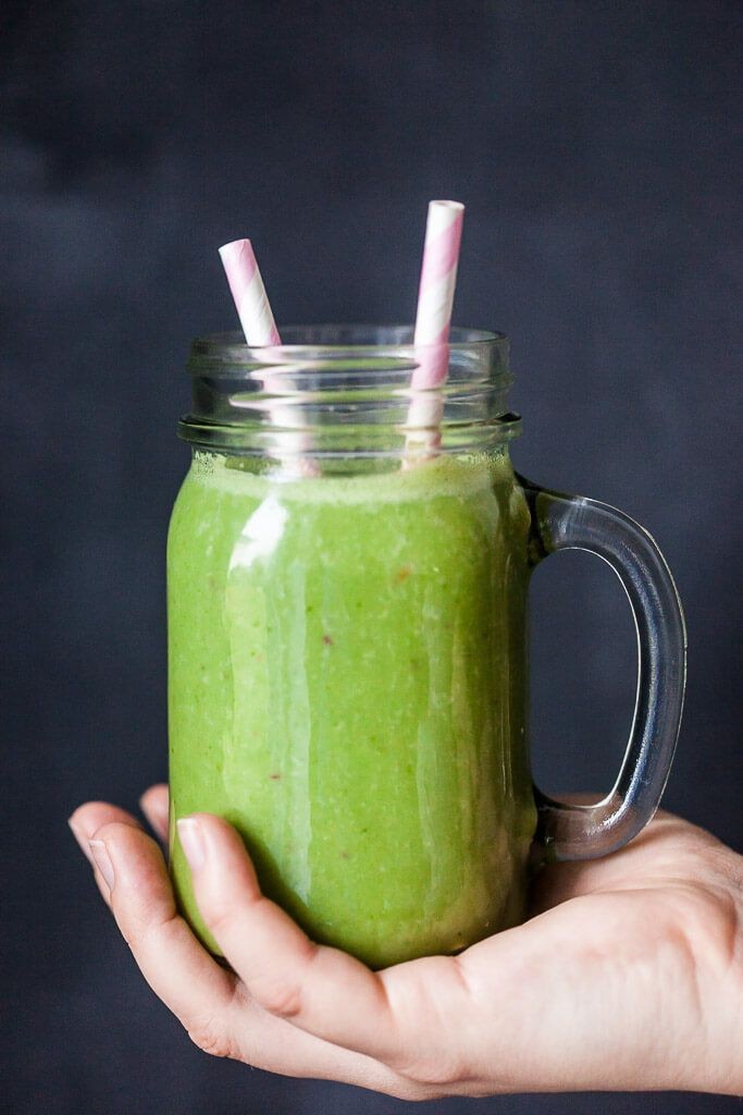 Creamy Green Smoothie with Avocado Delight