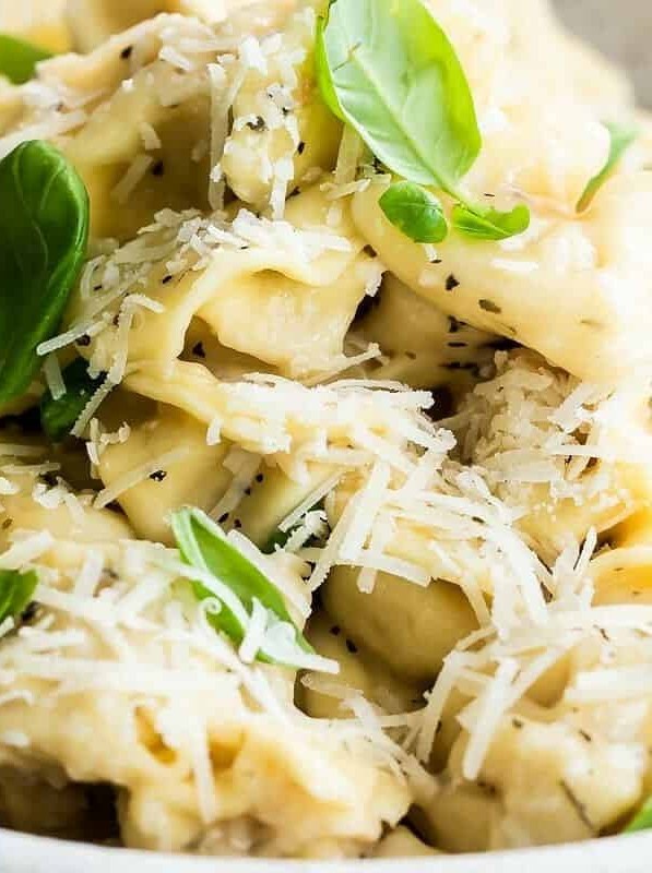 Garlic Butter Cheese Tortellini Delight