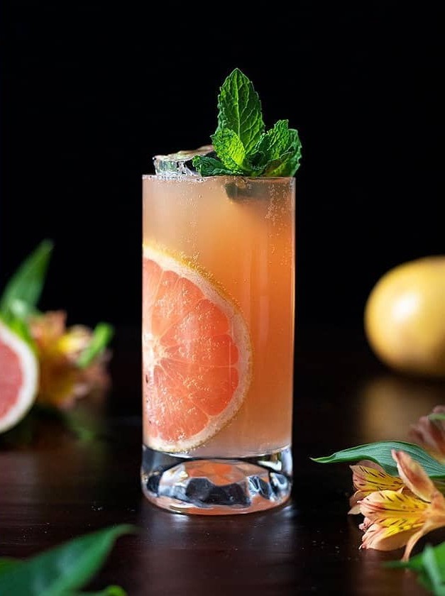 Grapefruit Bourbon Twist Cocktail