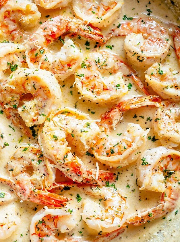 Garlic Butter Shrimp in Creamy Sauce