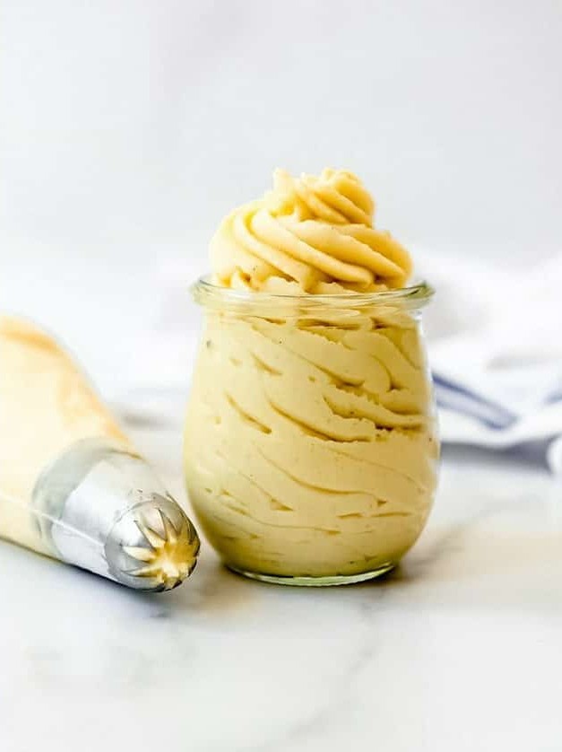 Vanilla Bean Cream for Elegant Desserts