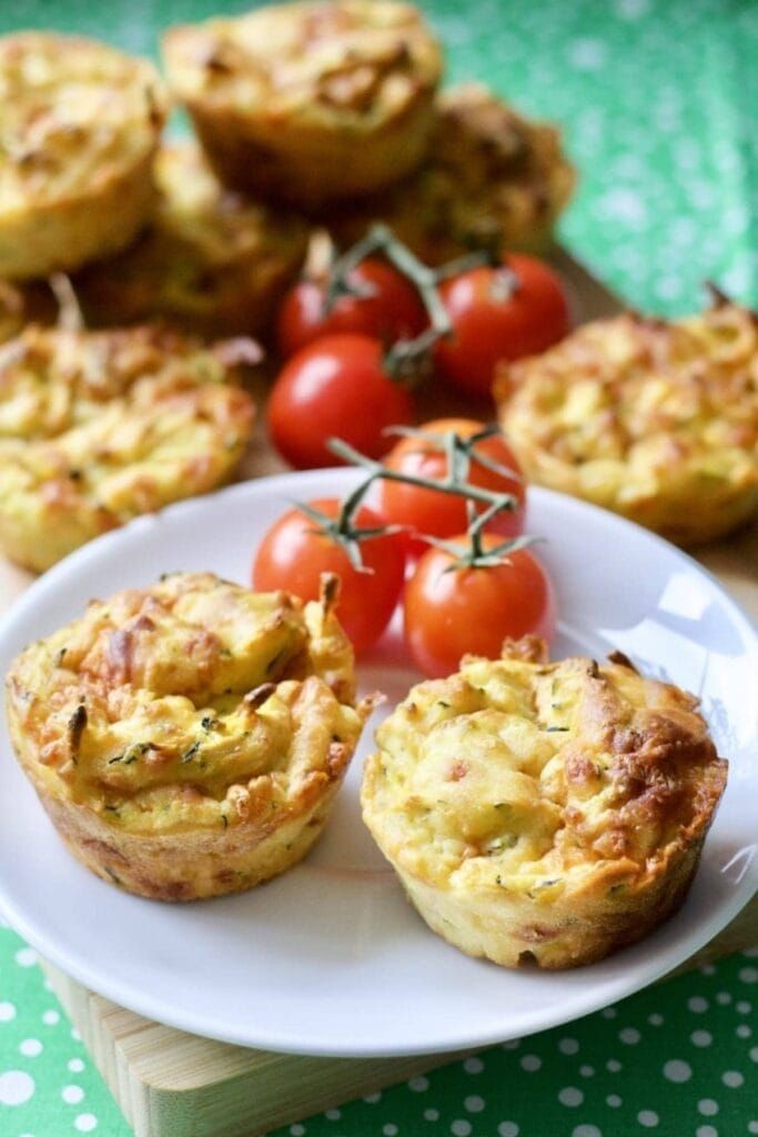 Low-Carb Mini Pizzas on a Courgette Crust