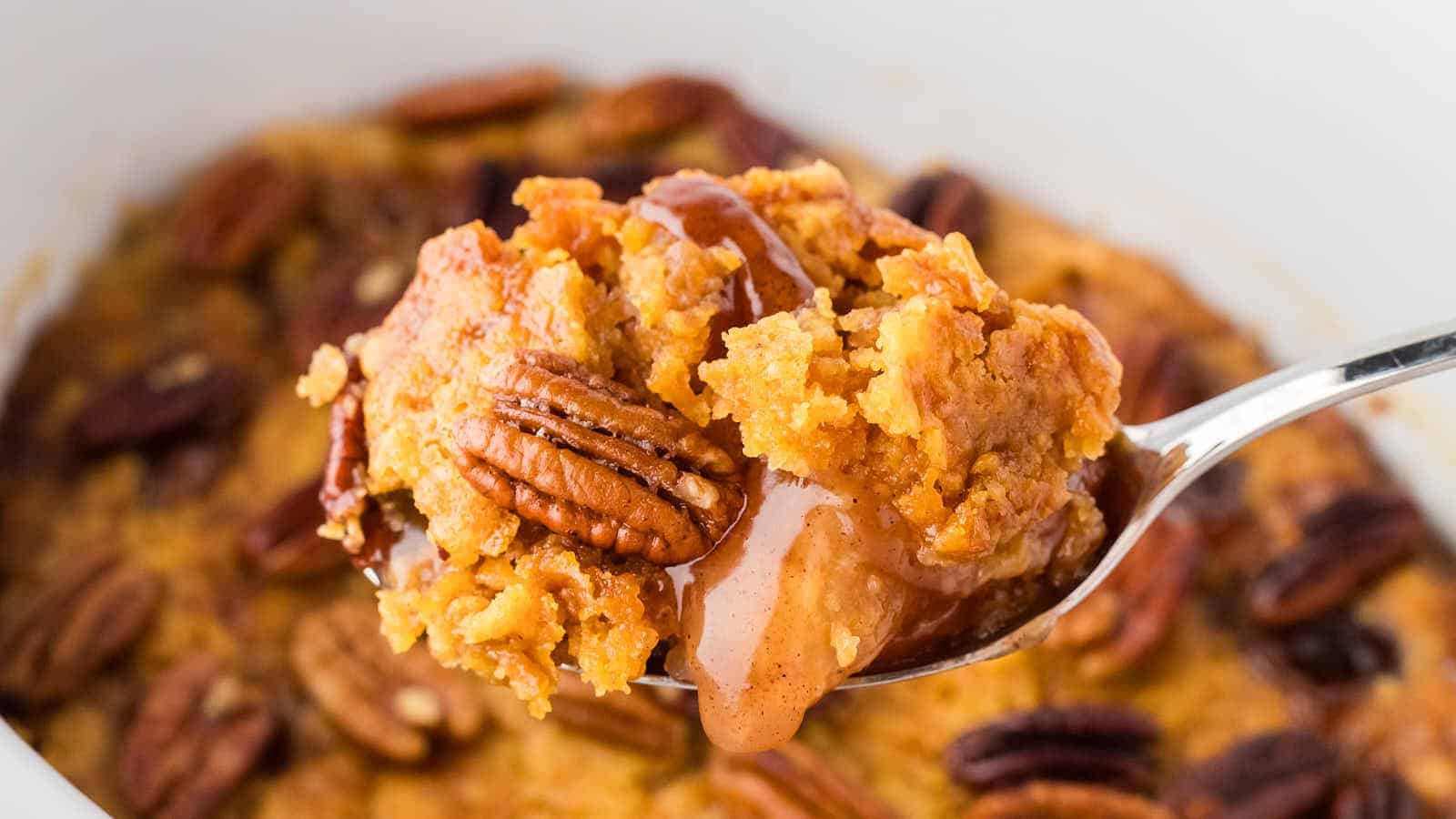 Easy Crockpot Apple Pie Dessert Delight