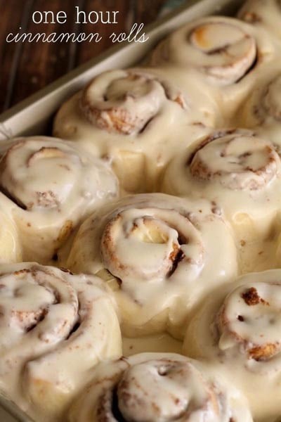 Quick Cream Cheese Swirled Cinnamon Buns
