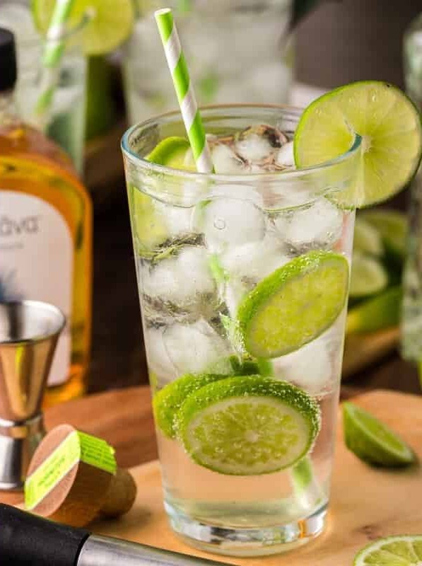 Tequila Sparkler with a Twist of Flavor