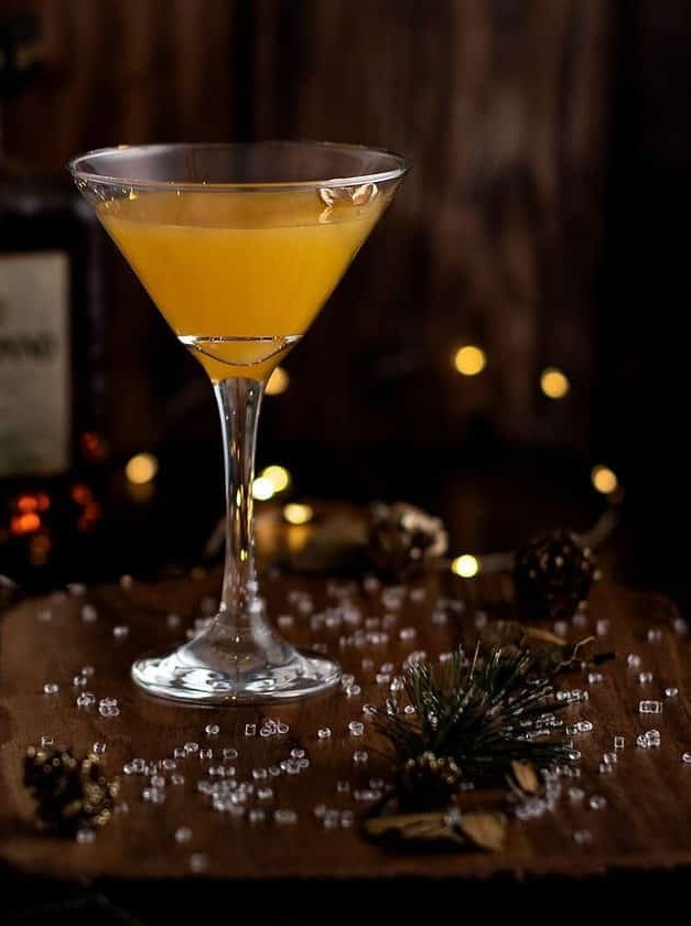 Sweet Peach Amaretto Martini Bliss