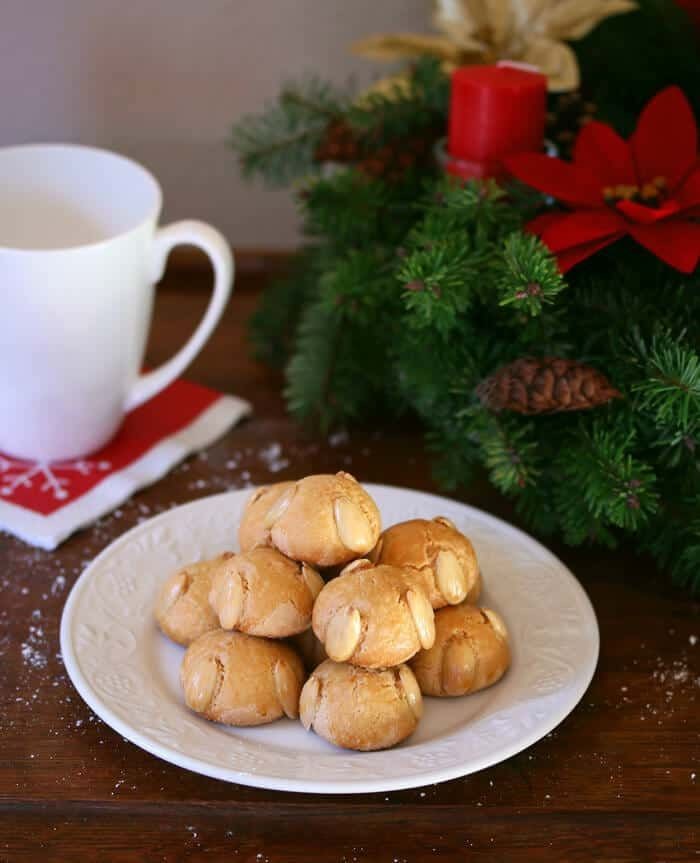 Cinnamon Star Cookies with Nutty Twist