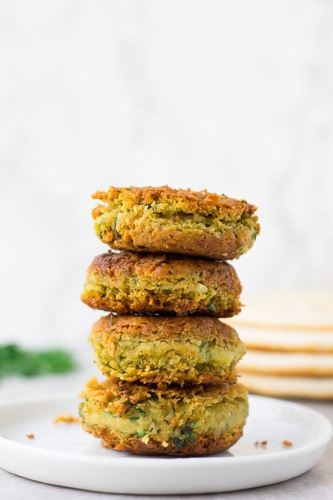Spinach Filled Lebanese Crispy Pastries