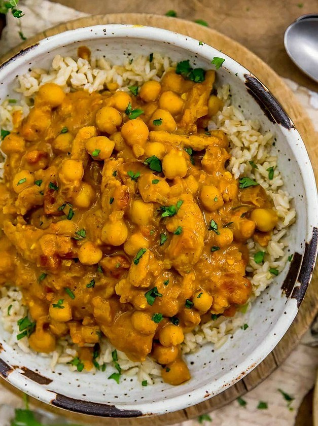 Vegan Butter Chickpea Curry in a Flash