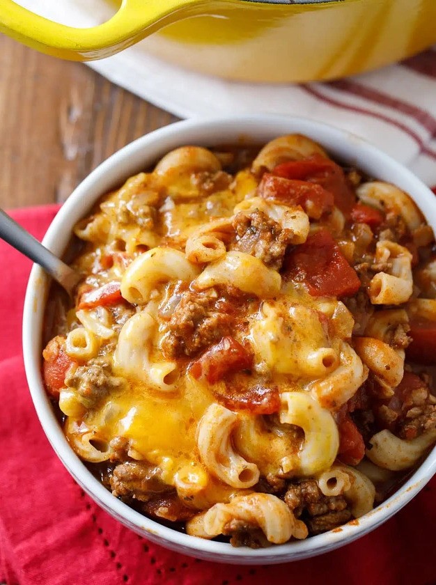 Classic Beef Stew with Macaroni