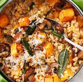 Cooking Linguine with Mushroom and Lemon Sauce