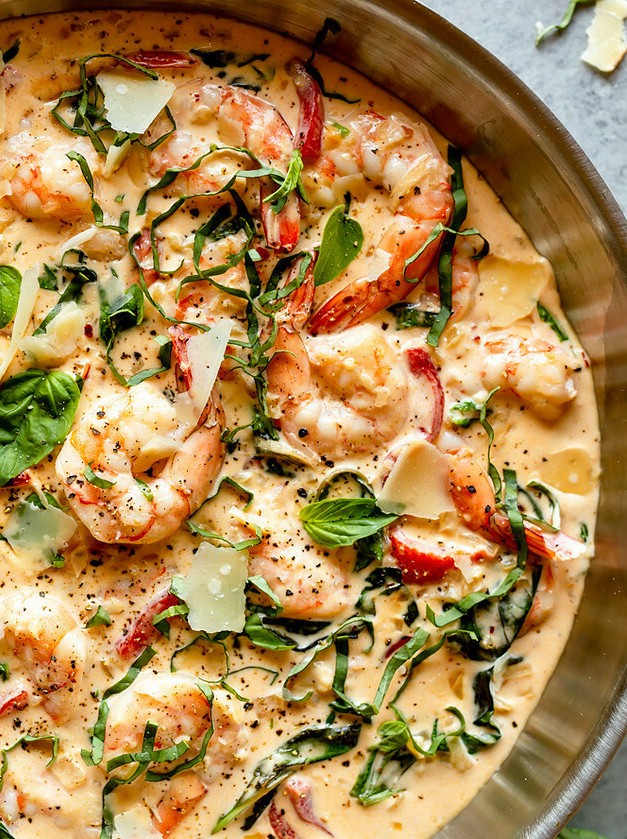 Shrimp in Garlic Parmesan Cream Sauce