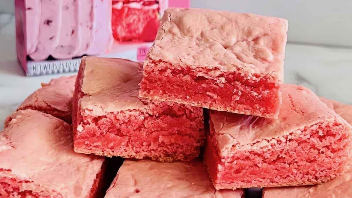 Easy Pink Cake Mix Brownies