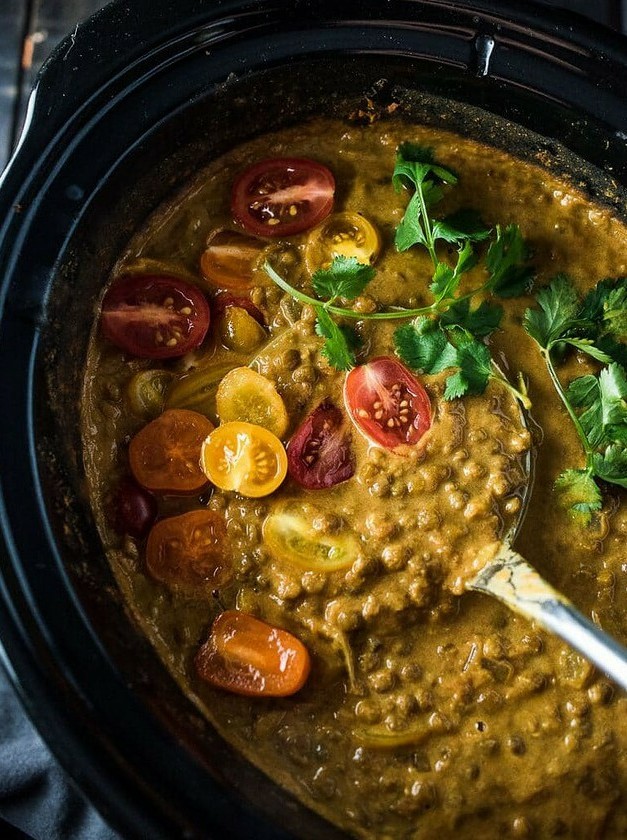 Slow Cooker Lentil Coconut Curry Delight