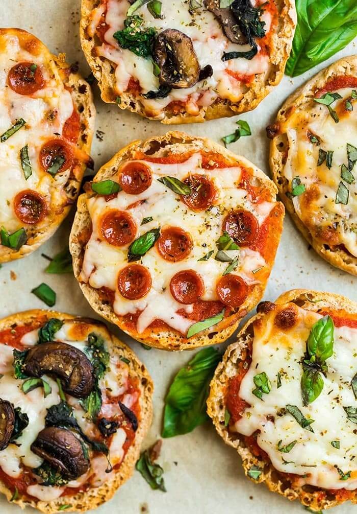 Mini Pizza English Muffins Made Easy