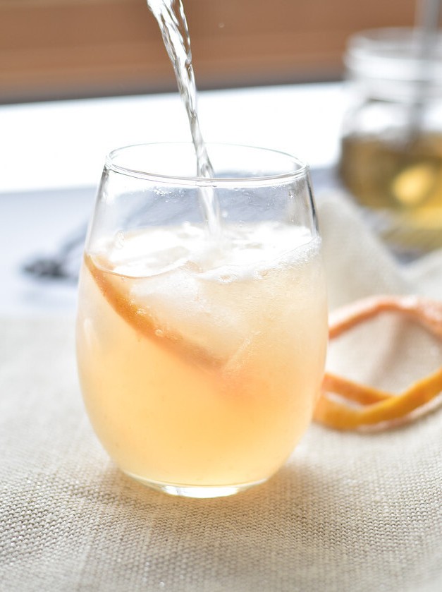 Grapefruit Gin Spritz: Summer