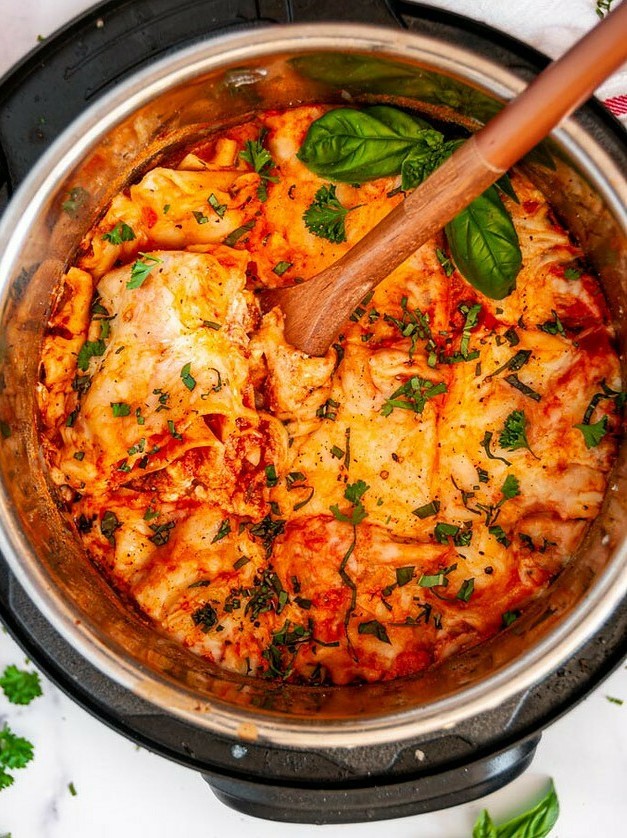 Instant Pot Turkey Lasagna Delight