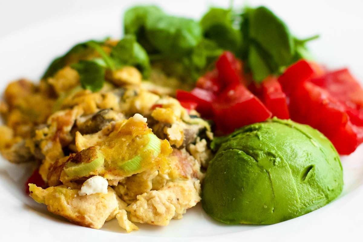 Keto Veggie Scramble in Under 10 Minutes