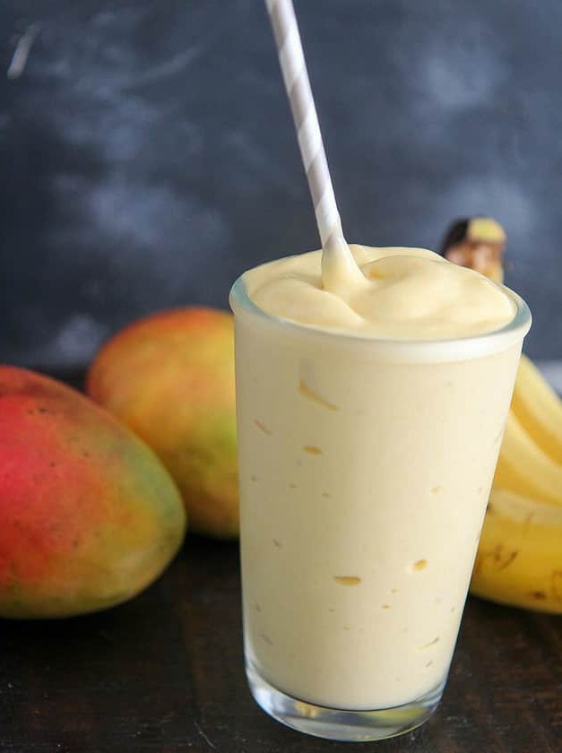 Fruity Breakfast Bliss: Mango Banana Delight