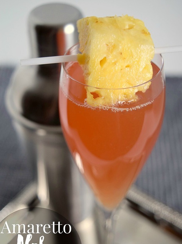 Pineapple Twist Amaretto Paradise