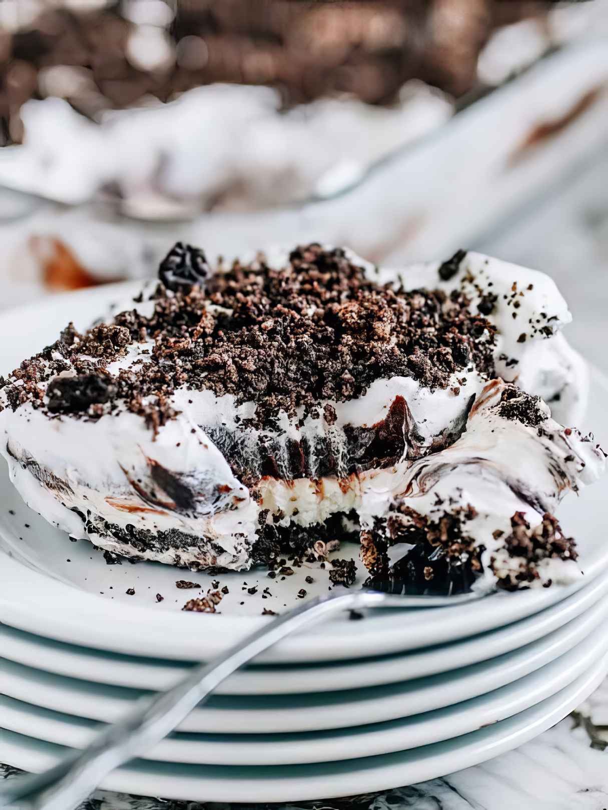 Decadent Oreo Dirt Dessert Delight