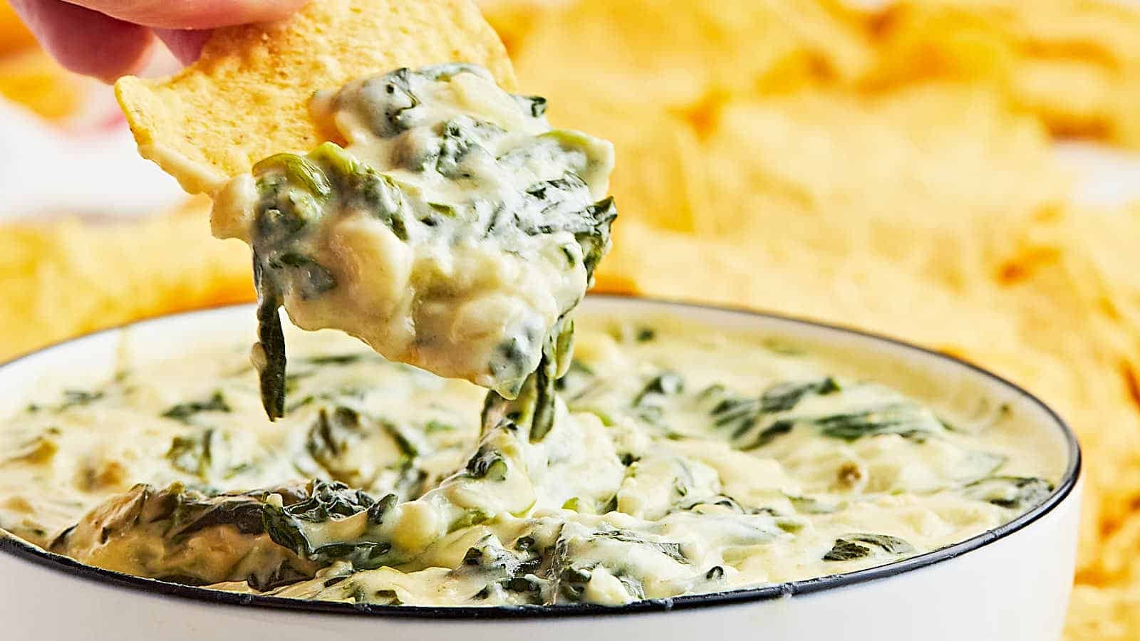 Cheesy Spinach Party Dip