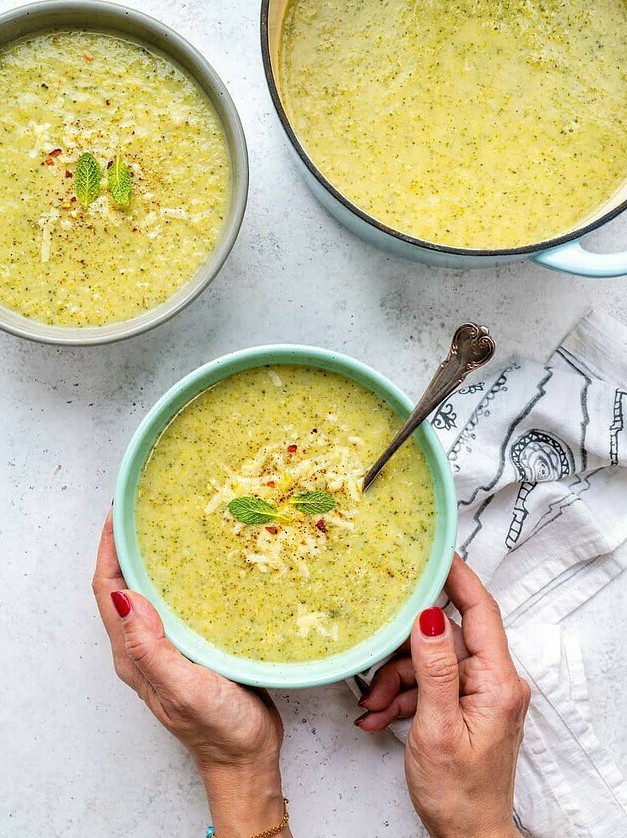 Indulgent Broccoli Soup for Weight Loss