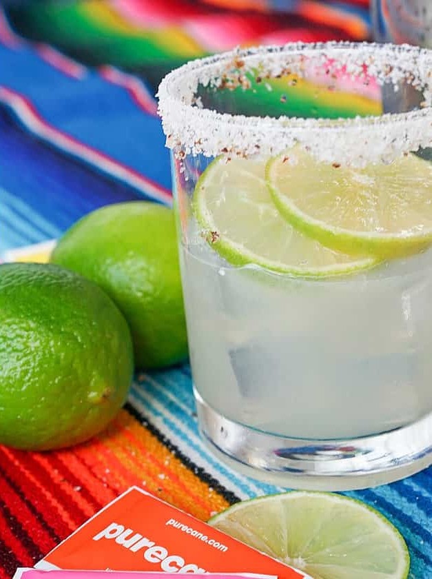 Low-Calorie Keto Tequila Cocktail