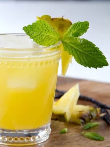 Rum & Pineapple Refreshment