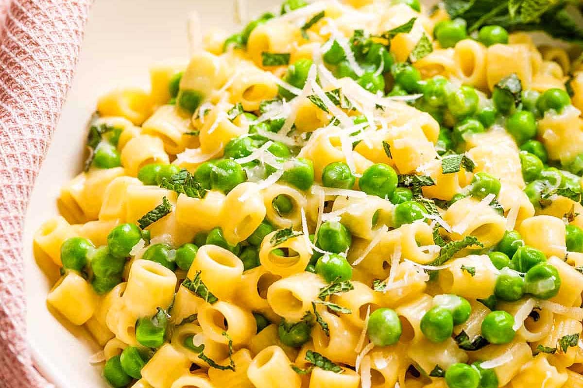 Italian Pea Pasta with Pecorino Cheese