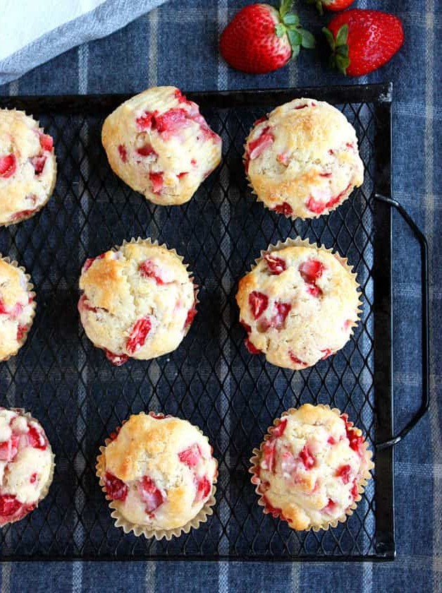 Strawberry Shortcake Muffin Delights
