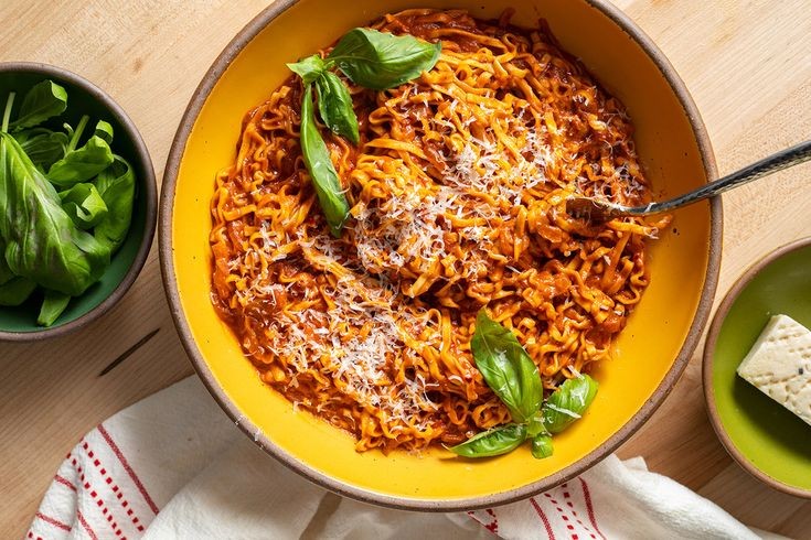 Creamy Spicy Tomato Noodle Bliss