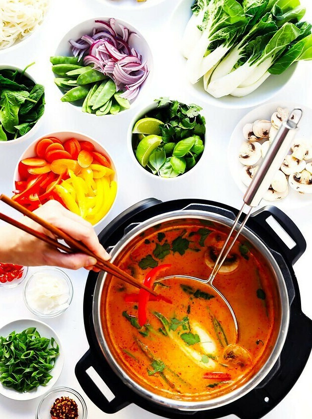 Quick & Spicy Thai Curry Broth
