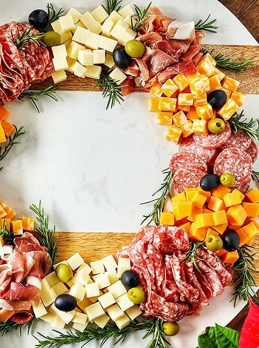 Holiday Meat & Cheese Wreath Platter