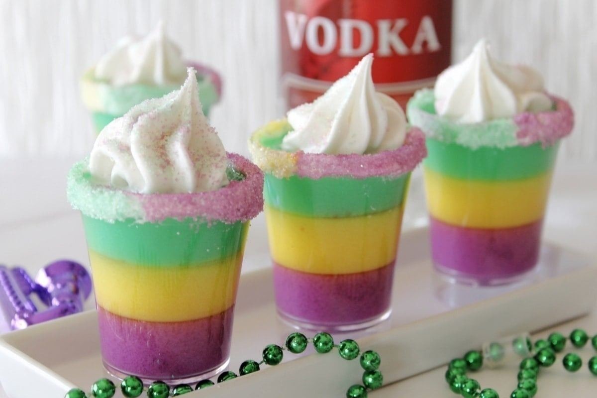 Vibrant Green Jello Shots for Mardi Gras