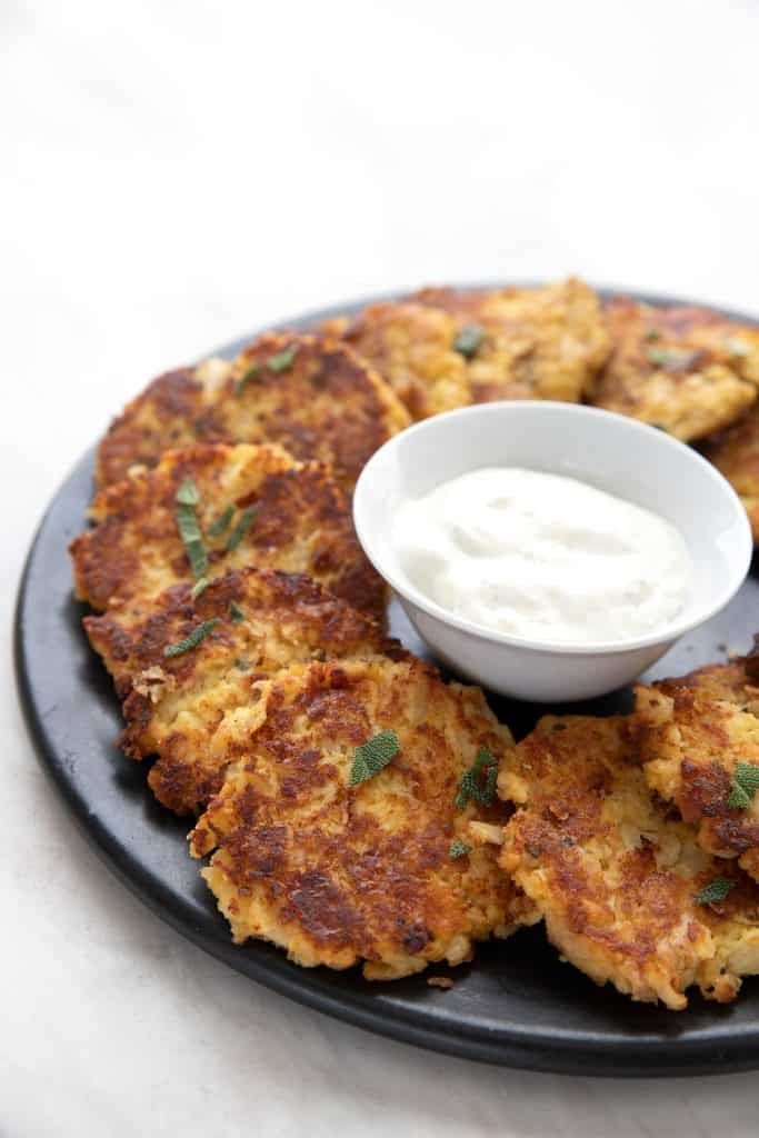 Simple Low-Carb Holiday Ham with Sweet Glaze