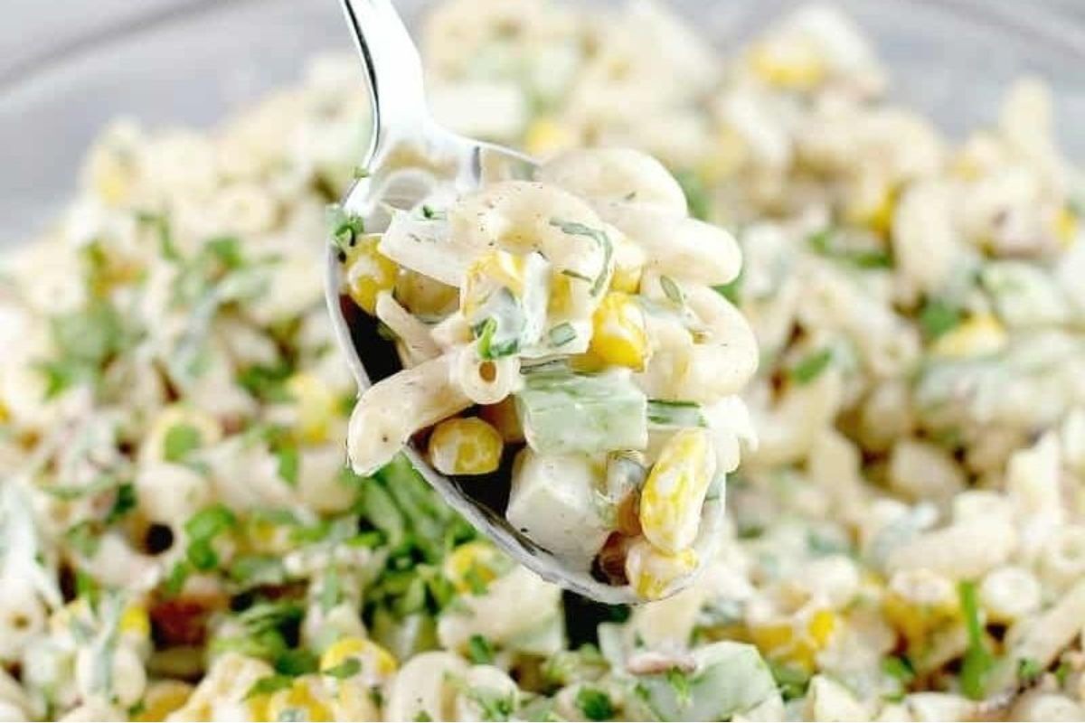 Spicy Cajun Corn Macaroni Delight