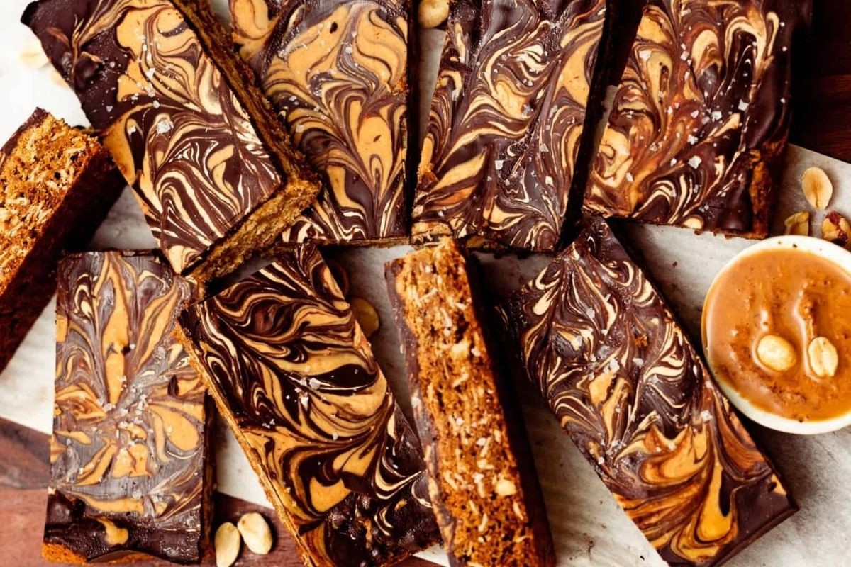 Peanut Butter Swirl Oatmeal Chocolate Delights