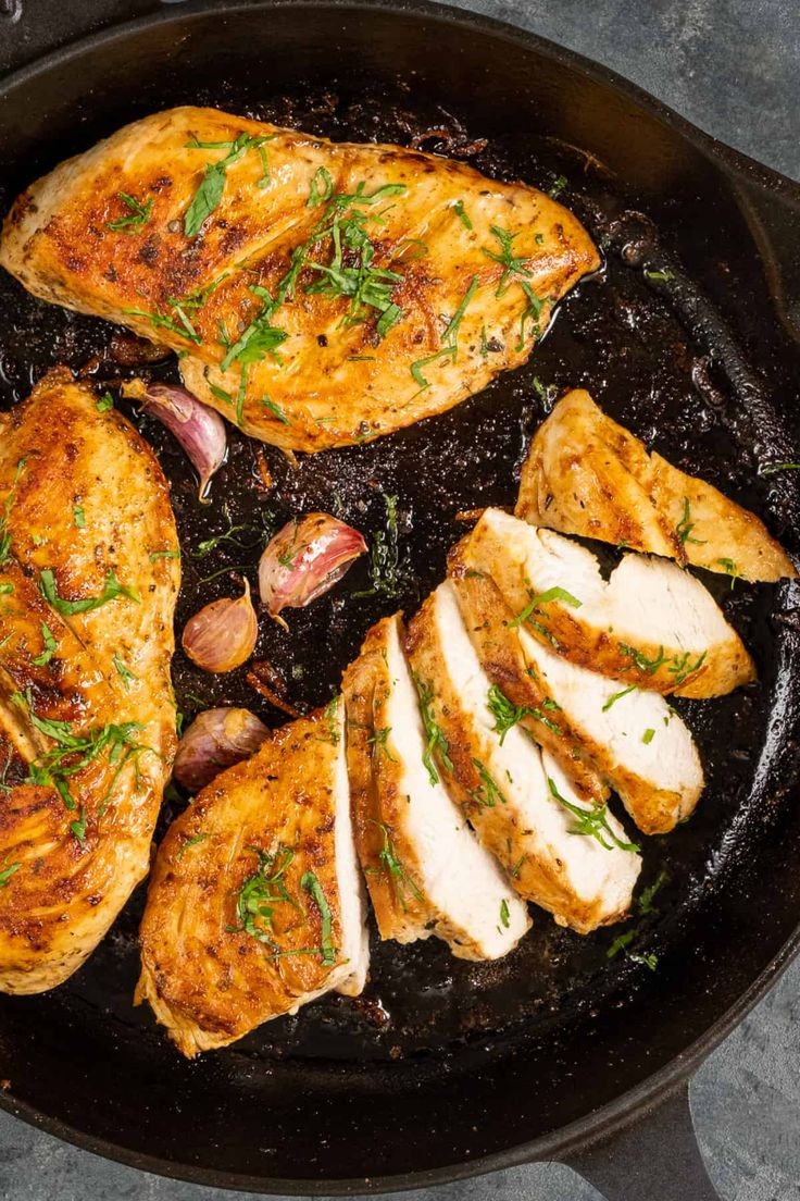 Garlic Chicken Thighs in Rich Creamy Skillet