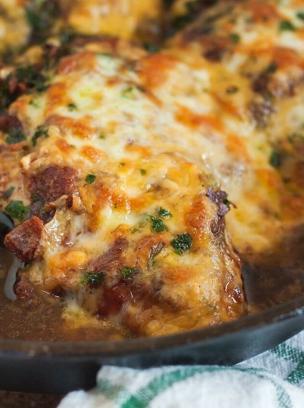 Monterey Jack Crusted Keto Chicken Delight