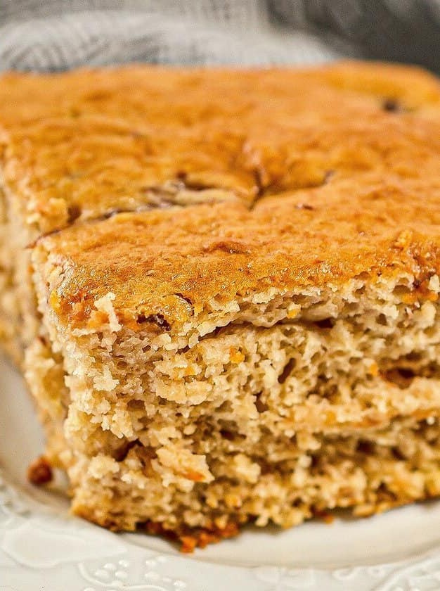 3-Ingredient Wonder Cake Delight