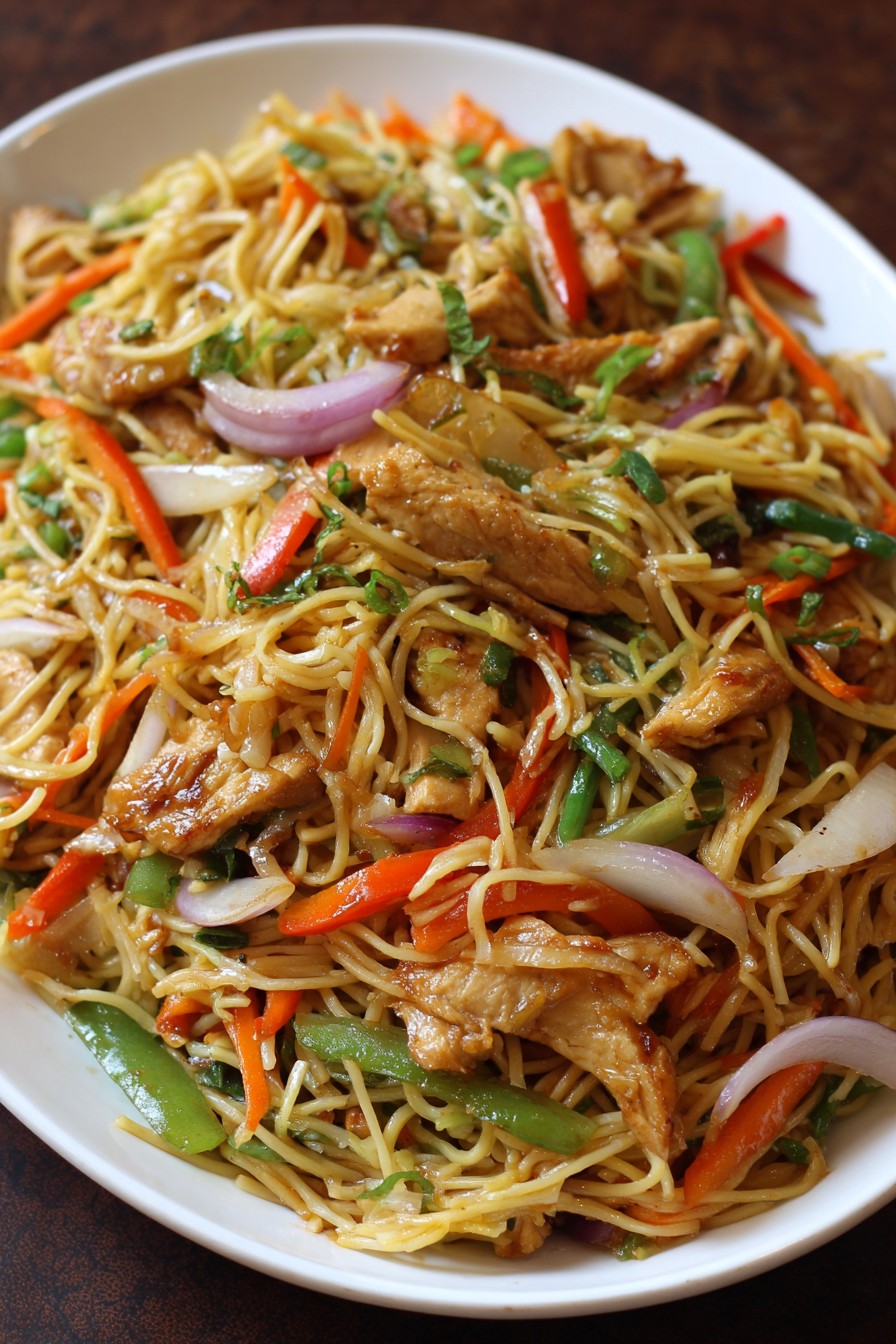 Chicken Hakka Noodles Recipe