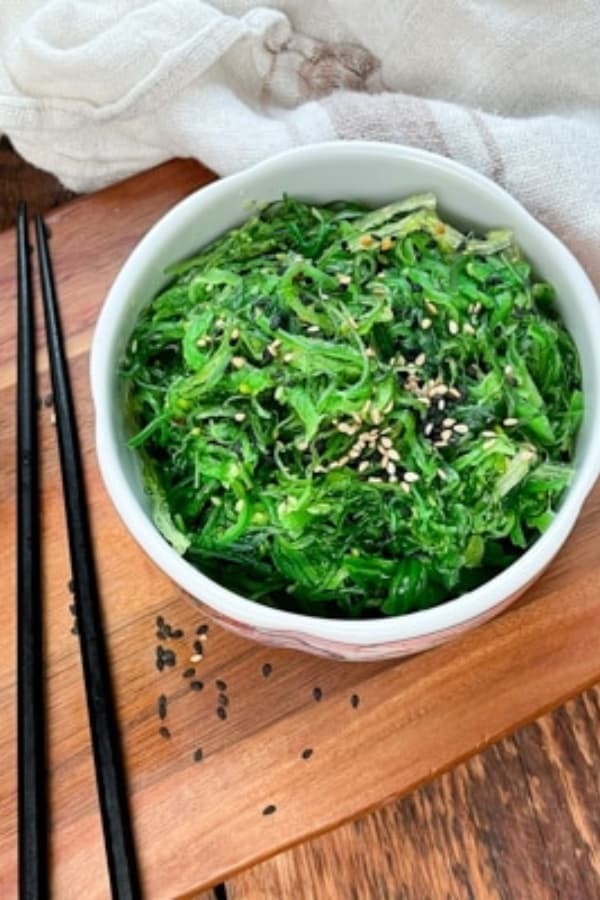 Quick Wakame Salad for Sushi and Soup