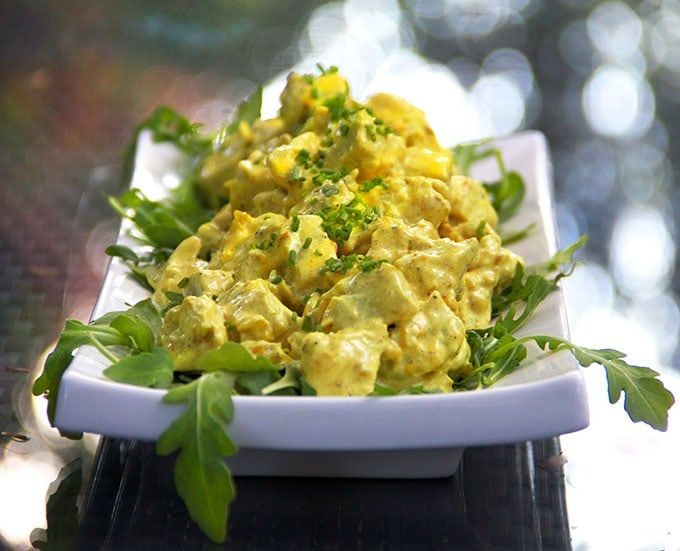 Deliciously Marinated Chicken in Rich Curry