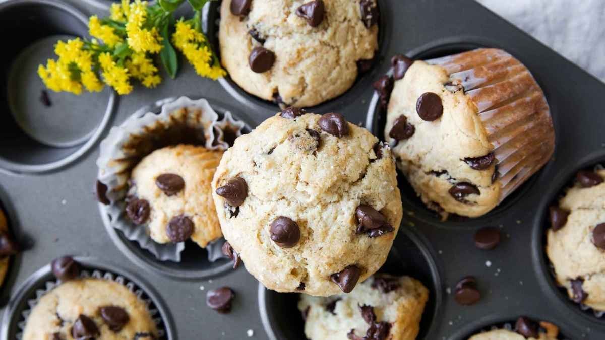 Sugar-Free Chocolate Chip Muffin Delights