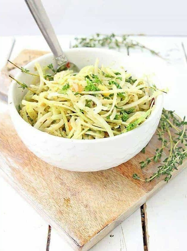 Kohlrabi Noodle Salad with Italian Twist