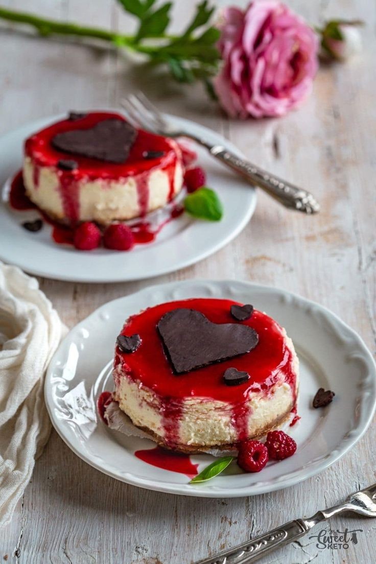 Mini Valentine Cheesecakes for Two