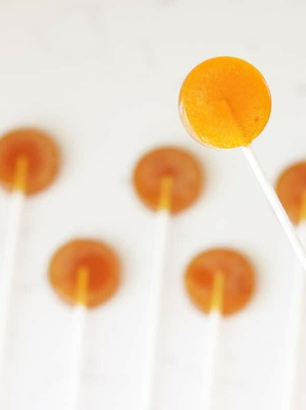 Natural Honey Treats in Lollipop Form
