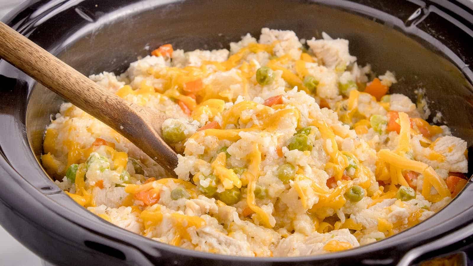 Simple Crockpot Chicken Rice Delight