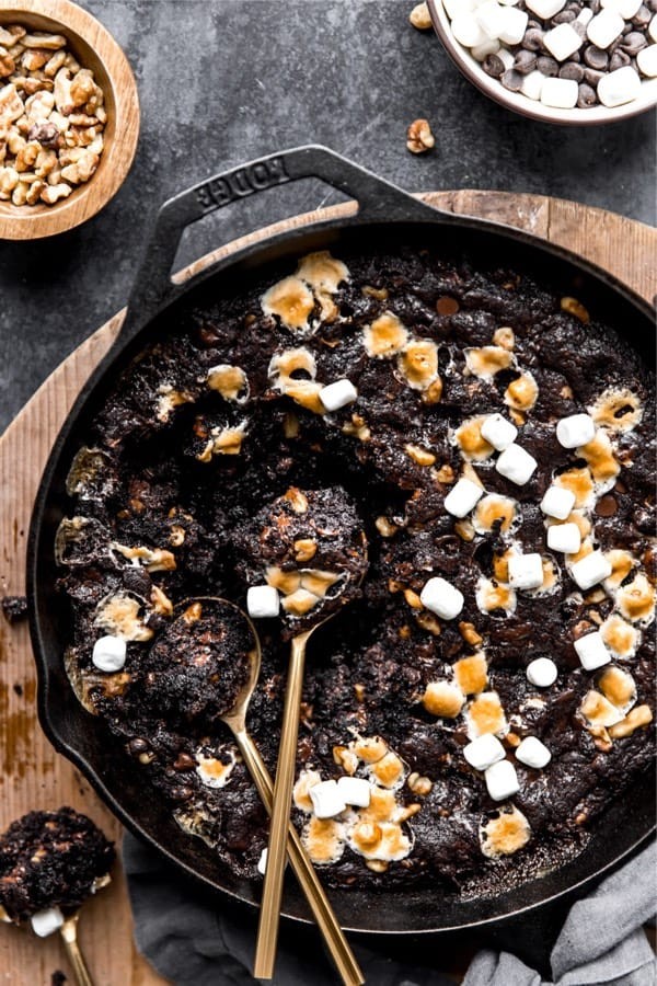 Rich Chocolate Skillet Brownie Delight